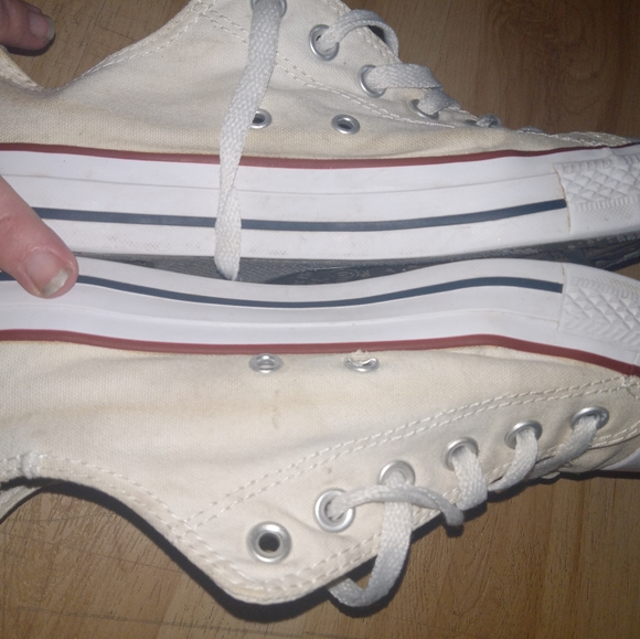 Unisex converse - Picture 6 of 10